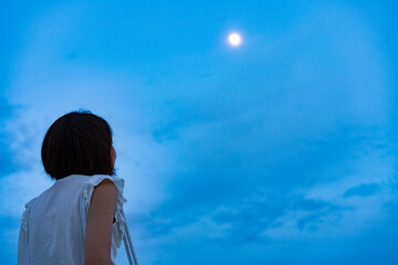 hazy moon　～おぼろ月～