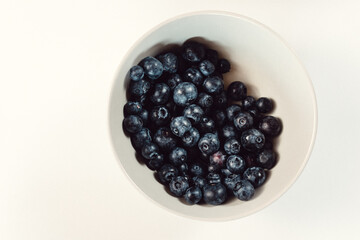 bowl of blueberries