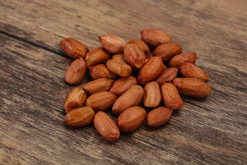 Raw peanut heap - for roast