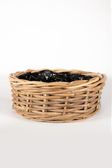 Obraz premium Old vintage basket, craft handmade picnic storage