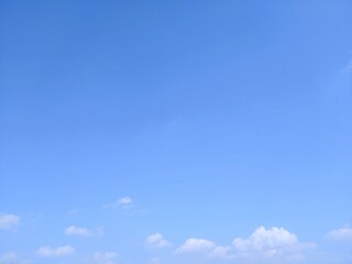 Background of clear skies and clouds.