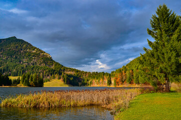 Herbststimmung im Spitzingsee, Bayern