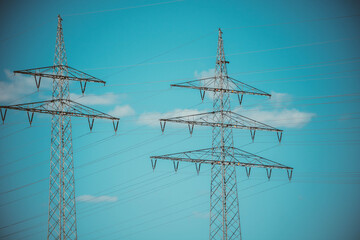 Elektrizität Stangen