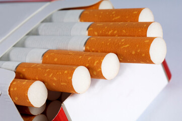 close-up filter cigarettes