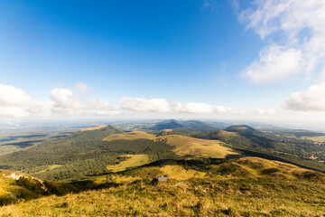 Naklejka premium Chaine des Puys, France