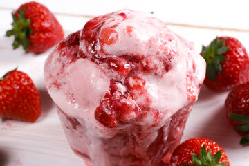 苺アイス