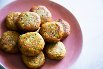 Zucchini Snacks with some cream and cheese