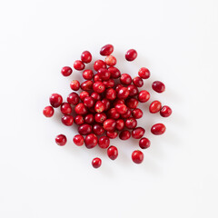 Produktaufnahme Cranberries auf weißem Untergrund