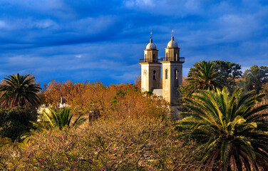 Obraz premium Title: Colonia Del Sacramento church, with two towers with clock.