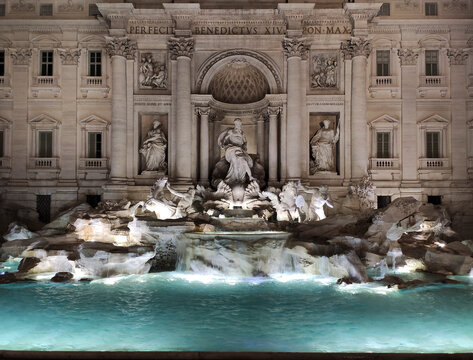 Trevi fountain in Rome without people at night