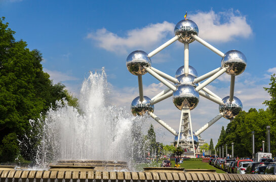 BRUSSELS, BELGIUM - JUNE 08: View of Atomium on June 08, 2014 in Brussels. Atomium is a 102 meter tall building, originally constructed for Expo '58.