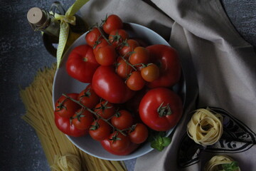 tomatoes in a bowl