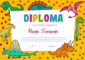 Kids diploma certificate template, education award © Buch&Bee