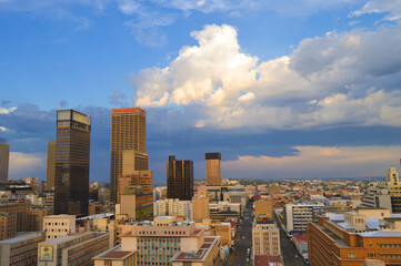 Obraz premium Johannesburg city skyline and hisgh rise towers and buildings
