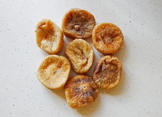 Dried figs in a circular arrangement