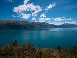Fototapeta na wymiar ニュージーランド・ワカティプ湖