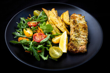 Lemon Herb Marinate Salmon covered Breadcrumb with chips