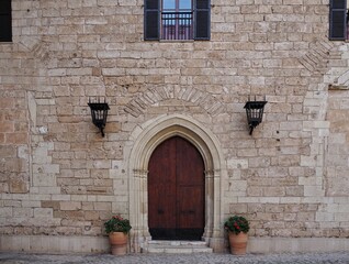 Fototapeta na wymiar fachada de una casa en Mallorca