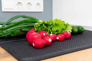 Fresh radish and lettuce. Organic food.