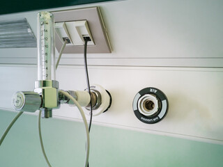 Device for Medical Gases: Flowmeter  in a Hospital Room