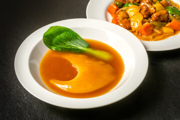 ふかひれの姿煮　luxury Chinese cuisine Shark fin simmered