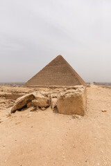 Pyramid of Khufu