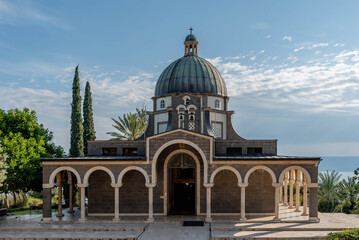 Obraz premium Mount of the Beatitudes black and white church