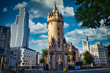 Eschenheimer Turm in Frankfurt © Marc