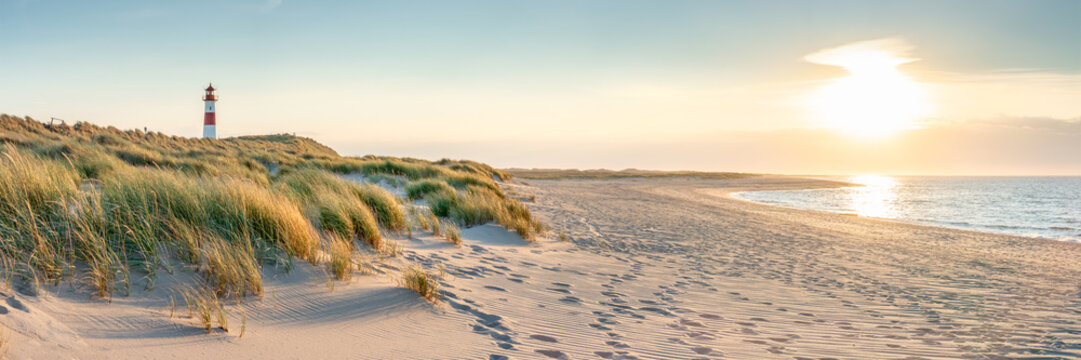 Dune beach at sunset on the island of Sylt, Schleswig-Holstein, Germany