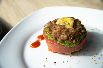 cheese broccoli muffin