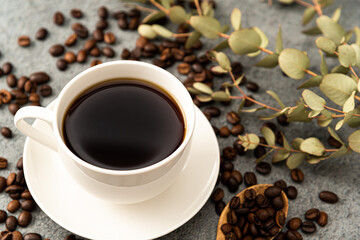 テーブルの上にコーヒー