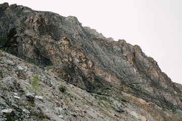 A rocky mountain with sky