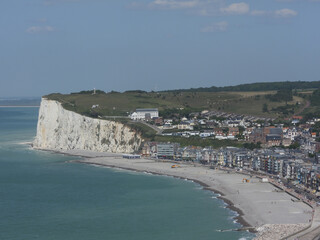 falaise mers les bains