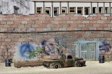 diorama coche maqueta de camioneta vieja y oxidada