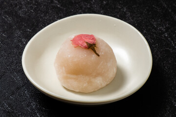 タグ 	
                  和菓子,茶道,抹茶,茶,畳,作法,日本茶,お茶,煎茶,番茶,ほうじ茶,飲み物,日本,和風,江戸,東京,黒背景,和,食べ物,緑茶,飲物,お菓子,植物,デザート,ティータイム,スイーツ,おやつ,黒バック,茶葉,伝統,背景,ドリンク,和食,和風イメージ,日本食,ライフスタイル,文化,茶道具,飲料,茶碗,テクスチャ,リラックス,羊羹,水羊羹,夏,さくら,桜,春