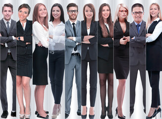 Obraz premium in full growth. modern successful business people.