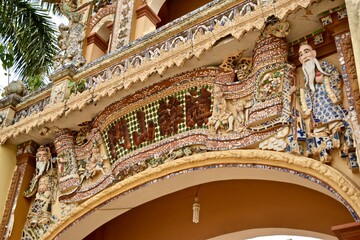 The pattern of Vietnamese temple.