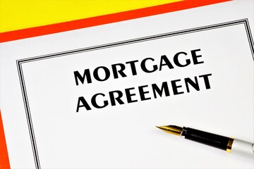 A mortgage agreement is a form of pledge in which the mortgaged real estate remains in the possession and use of the debtor.