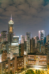Obraz premium The amazing night and sunset view of cityscape and skyscrapers in Hong-Kong