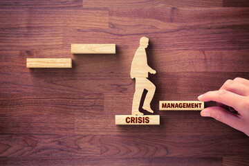 Crisis manager helps to growth after crisis