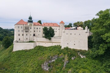 Fototapeta na wymiar Aerial drone view of Pieskowa Skala Castle, Ojcow, Poland