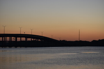 Fototapeta na wymiar sunrise at the river front