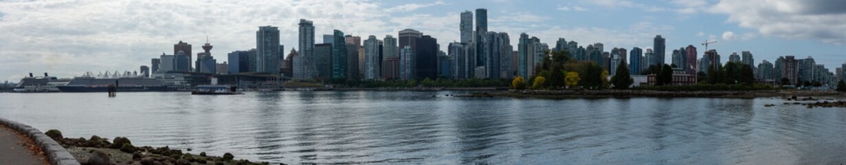 Naklejka premium Vancouver, British Columbia, Canada Skyline Cityscape Background
