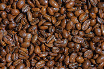 roasted coffee beans background