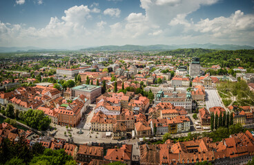 Fototapeta na wymiar panorama of buldings in Ljubljana, Slovenia