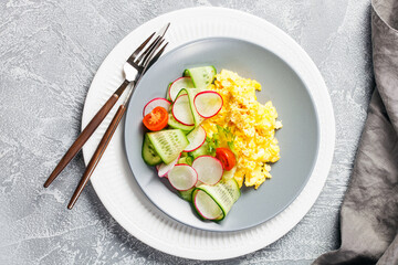 Scrambled  eggs with cucumber and radish