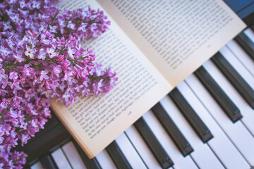 lilac flowers on a wooden table