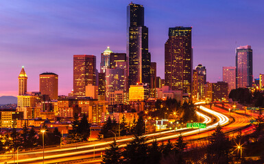 Fototapeta na wymiar Seattle skyline by night.
