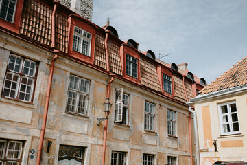 Fototapeta na wymiar the windows of old city Tallinn