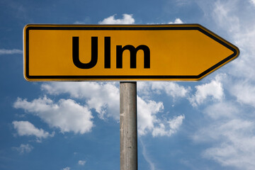 Obraz premium Wegweiser Ulm